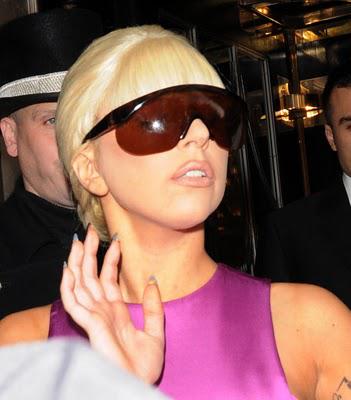 ♠ Oh so Gaga @ London ! ♠ ♠ Oh so Gaga @ London ! ♠