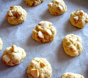 Cookies chocolat blanc et fève tonka cuisson_choc_blanc