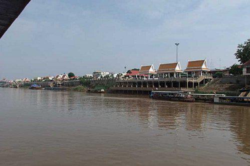 6 novembre 2010: Thaïlande. Udonthani. Sortie Mékong. DSCF6584