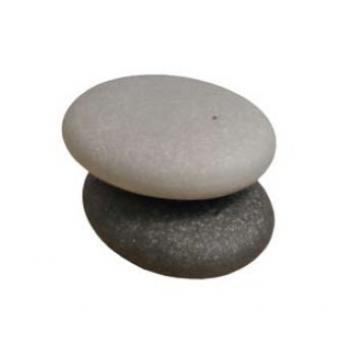 Des salières et poivriers originaux ! salière poivrier galets.jpg