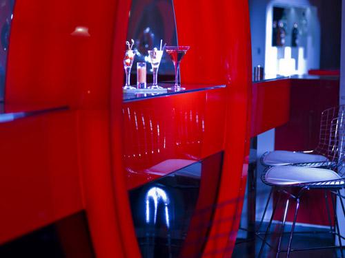 Bar-MURANO-TMartini-ambiance-nuit4-credit-Benoit-Autissier-Hotel-20PH Murano Paris : un bar en or