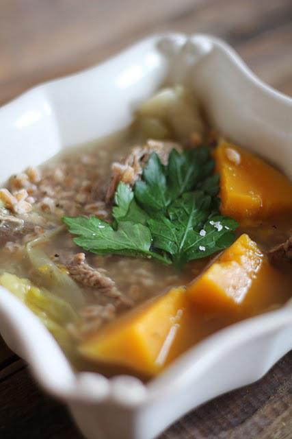 pot au feu revisité avec de l'orge perlé , du butternut