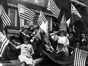 http://8mars-online.fr/local/cache-vignettes/L350xH262/1920-suffragettes-30749.jpg