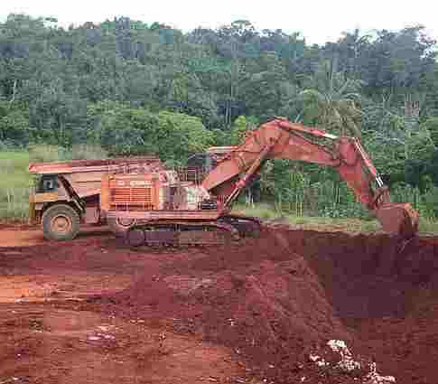 Cameroun: des ONG demandent plus de suivi de l'exploitation des mines Cameroun: des ONG demandent plus de suivi de l'exploitation des mines