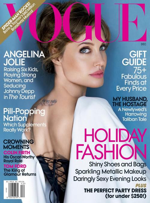 La plantureuse Angelina Jolie pose pour le magazine Vogue!