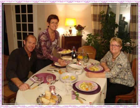 23 octobre 2010, nous fêtons l'anniversaire de Jacqueline 23 octobre 2010, nous fêtons l'anniversaire de Jacqueline