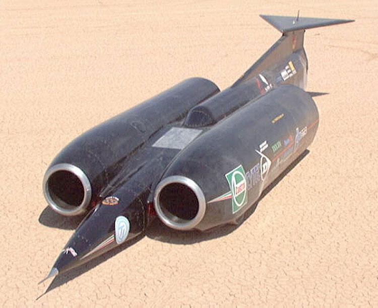 Thrust SSC. 1.228 km / h. Thrust