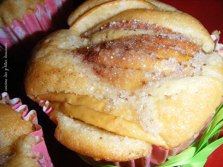 Petits cakes à la crème pâtissière et aux pommes DSCF7949