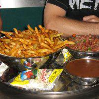 Poutine du Resto-Chef Café, 11085, boul. Valcartier à Québec