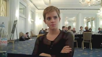 [VIDEO] Emma Watson vend son film auprès des journalistes