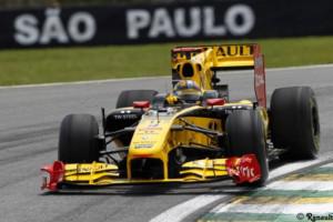 Renault vend ses 25%