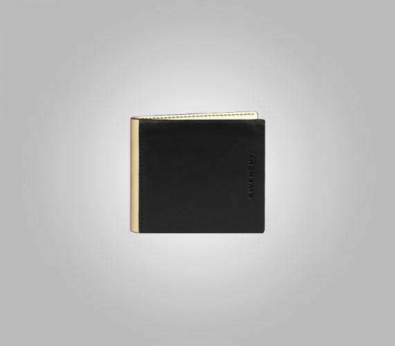 givenchyaw10shoesacccqc06 givenchyaw10shoesacccqc06 571x500 Givenchy accessoires Printemps / Eté 2011 : le masque