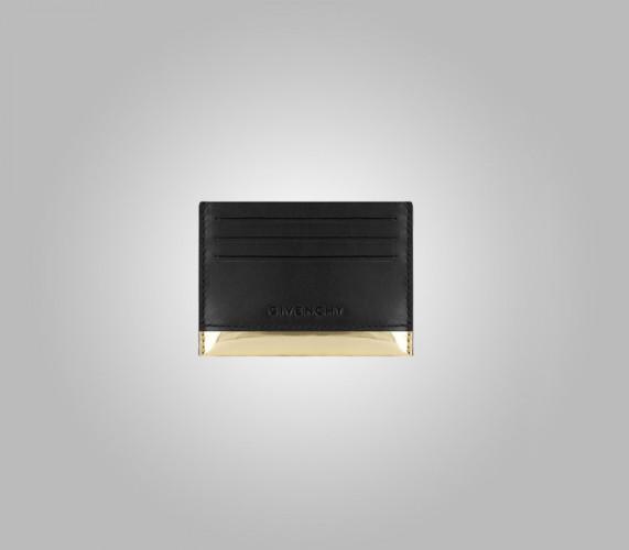 givenchyaw10shoesacccqc05 givenchyaw10shoesacccqc05 571x500 Givenchy accessoires Printemps / Eté 2011 : le masque