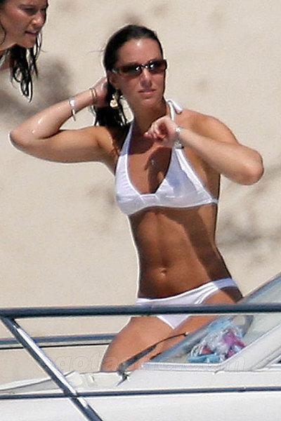 La future princesse de Galles est sexy en bikini 84950 Kate Middleton bikini sexy nipple4 123 487lo