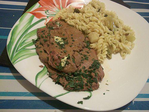 Avec un reste de pâte !!! 100_0853.JPG