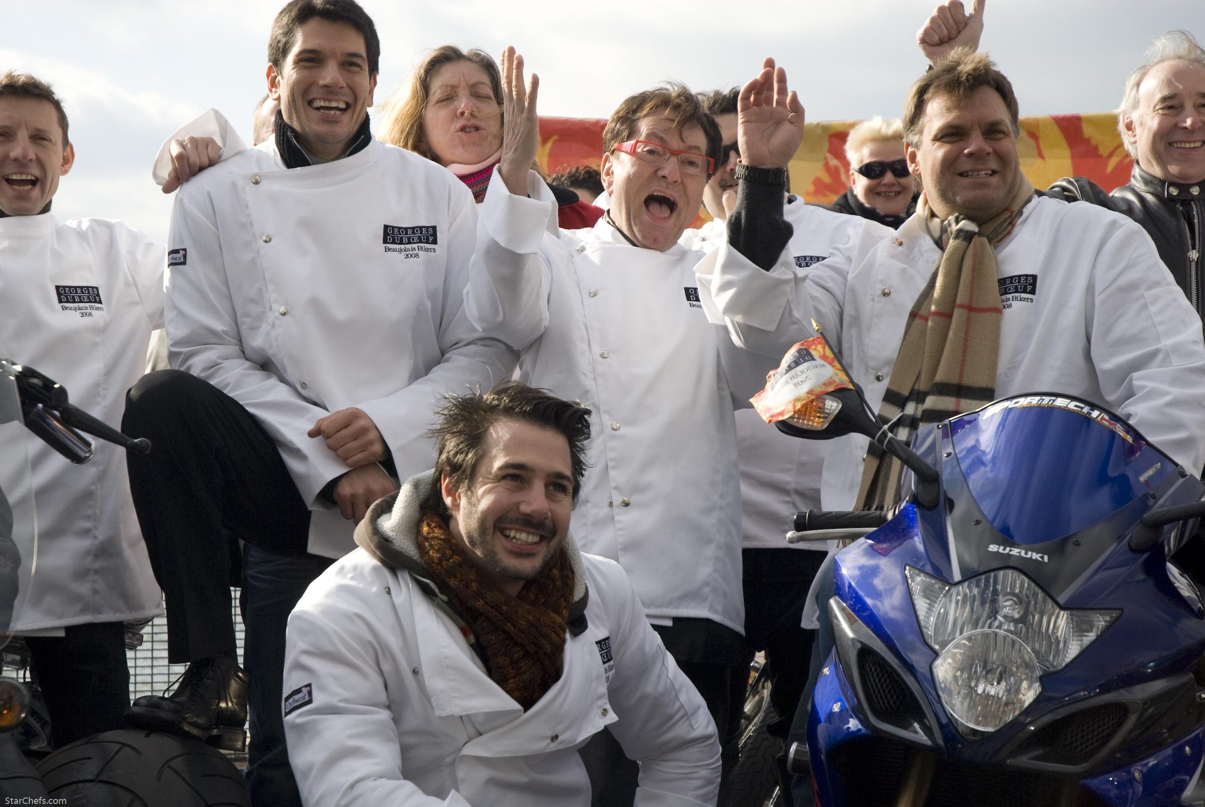 http://chilledred.com/beaujolais-nouveau/2008/duboeuf-photos/images/bikers-nyc/biker-chefs-big.jpg