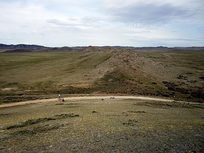 Cycling Mongolia: nous avons roulé sous le ciel mongol...
