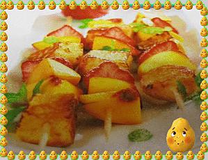 Banderilles de fruits à.... banderilles-de-fruits.gif