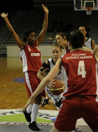 NF1 Poule A: Laveyron au dessus du lot. Ingrid-BUNEL--Saint-Etienne-.jpg