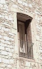 UNE FENETRE S'OUVRE FENETRE.jpg