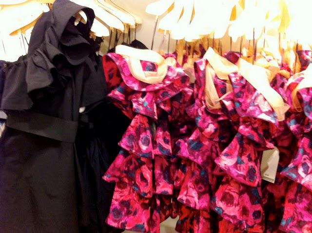 ✪ Lanvin/H&M; : Lancement de la collaboration Mode la plus attendue de l'année à Paris ✪ ✪ Lanvin/H&M; : Lancement de la collaboration Mode la plus attendue de l'année à Paris ✪