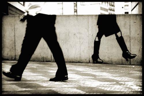 Alexandre Orion est un beau gosse. Sculpté comme Le Discobole,... Alexandre Orion est un beau gosse. Sculpté comme Le Discobole,...