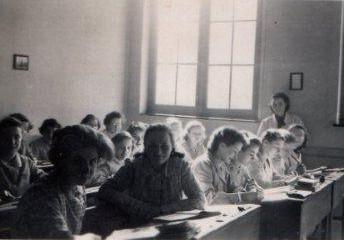 Une vie d'institutrice.Les évolutions... Une vie d'institutrice.Les évolutions...