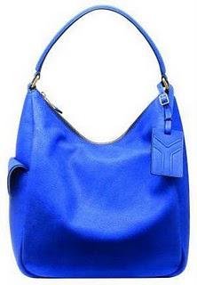 Quelque chose de bleu ? ... Pourquoi pas un It Bag ? Quelque chose de bleu ? ... Pourquoi pas un It Bag ?