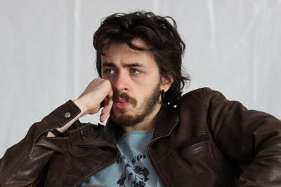 Auteur BD : happy BéDay Maximilien Le Roy ! Auteur BD : happy BéDay Maximilien Le Roy !