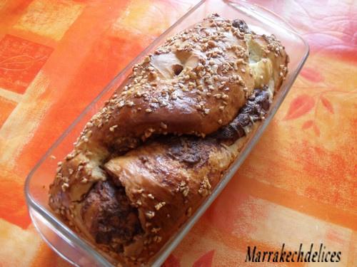 Brioche roulée au Nutella et copeaux de chocolat blanc brioche