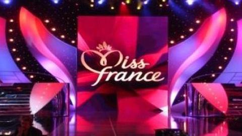 Miss France 2011 ... elles sont rentrées en France et sont déjà à Caen Miss France 2011 ... elles sont rentrées en France et sont déjà à Caen