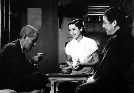 Voyage à Tokyo ... le chef d'oeuvre de Yasujiro Ozu ... 18888486_jpg_r_760_x_f_jpg_q_x_20070907_042610
