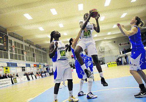 Ligue 2: La Journée 13 du 04/12/2010 Oumo TOURE (Perpignan)