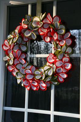 Fabriquer votre couronne de Noël ! Fabriquer votre couronne de Noël !