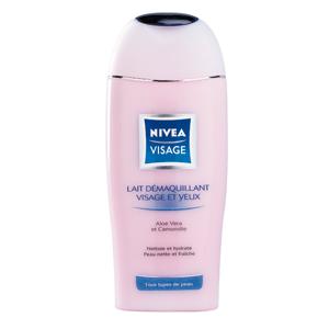 Je n'aime pas les laits démaquillants. Je n'aime pas les laits démaquillants.