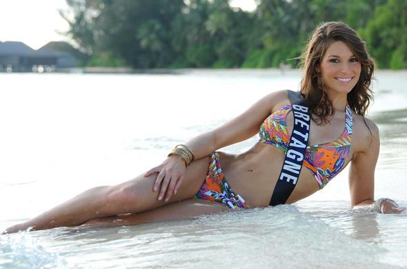 Laury Thilleman Miss France 2011 ... ''poser nue ne me viendrait jamais à lidée''