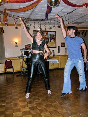 Une femme exceptionnelle!!!!!! Tao Porchon-Lynn...A VOIR! taob-day2010_-_2.jpg