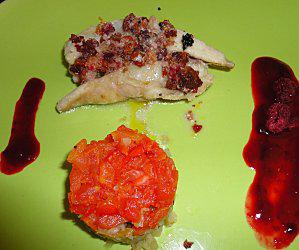 RECETTES DE FETES POISSONS CRUMBLE DE LOTTE AU COULIS DE FRAMBOISES TOMATES FENOUIL