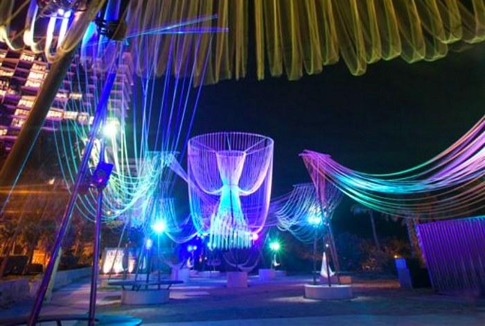 Exhale-Pavilion-6 Fils Chatoyants