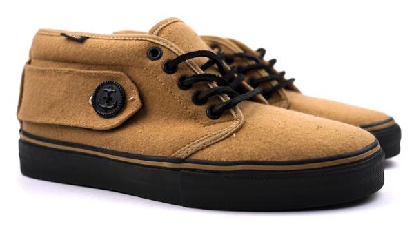 VANS VAULT – HOLIDAY 2010 – PEACOAT CHUKKA VANS VAULT – HOLIDAY 2010 – PEACOAT CHUKKA