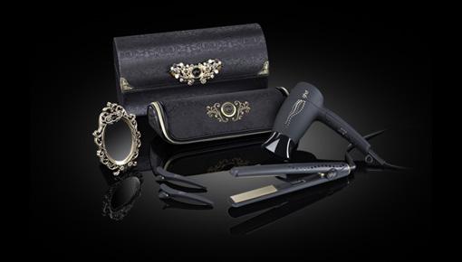 Un Styler GHD pour Noël? http://www.ghdhair.com/content/images/large_product_images/deluxe-midnight-collection.jpg