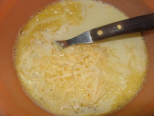 Muffins salés au fromage et graines de sésame/astuces Muffins salés au fromage et graines de sésame/astuces