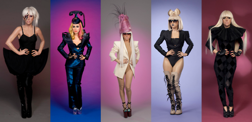 Lady Gaga se décline dans 6 Musées de Madame Tussauds. Gagas.png