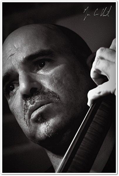 Réclame pour le livre et les calendriers de Juan Carlos HERNANDEZ Peter Giron