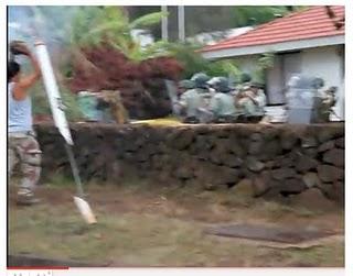 Violences à l'Île de Pâque: la vidéo qui montre l'attaque Violences à l'Île de Pâque: la vidéo qui montre l'attaque