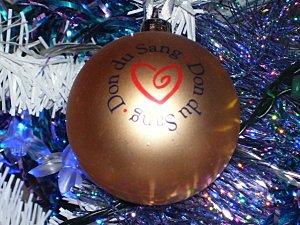 Journées du sang à SANNOIS : le 13 et le 31 décembre 2010 offrezvotresang-Noel-2.jpg