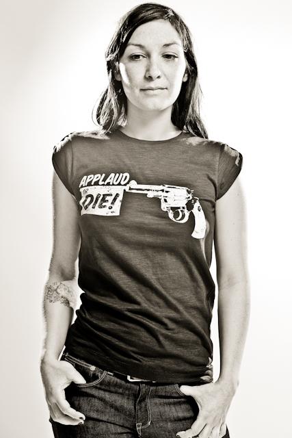 T-shirt Wearetheneons - Applaud or die © www.levetchristophe.fr