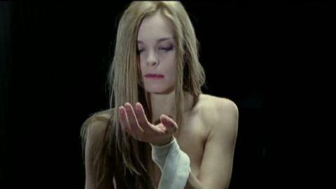 Scissor Sisters ... Invisible Light, le clip provoc Scissor Sisters ... Invisible Light, le clip provoc