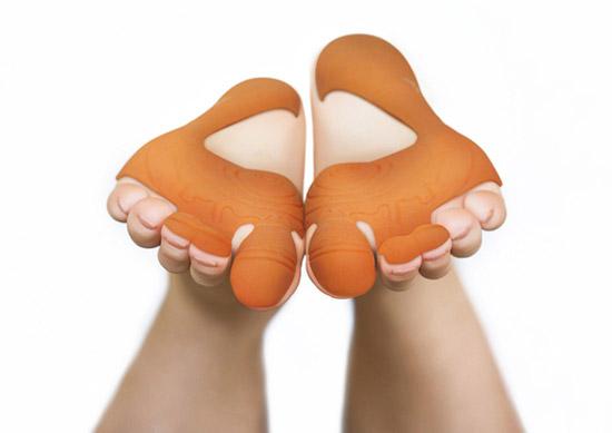 AGD_MAG_footstickers-02 Feel the movement of your feet