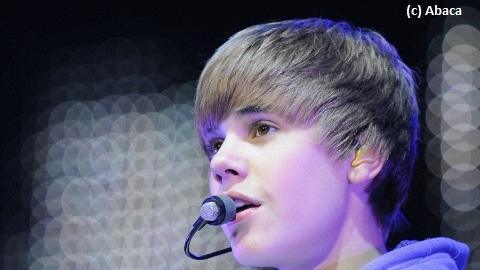 Justin Bieber ... Il devient le roi de Youtube et détrône Lady Gaga Justin Bieber ... Il devient le roi de Youtube et détrône Lady Gaga